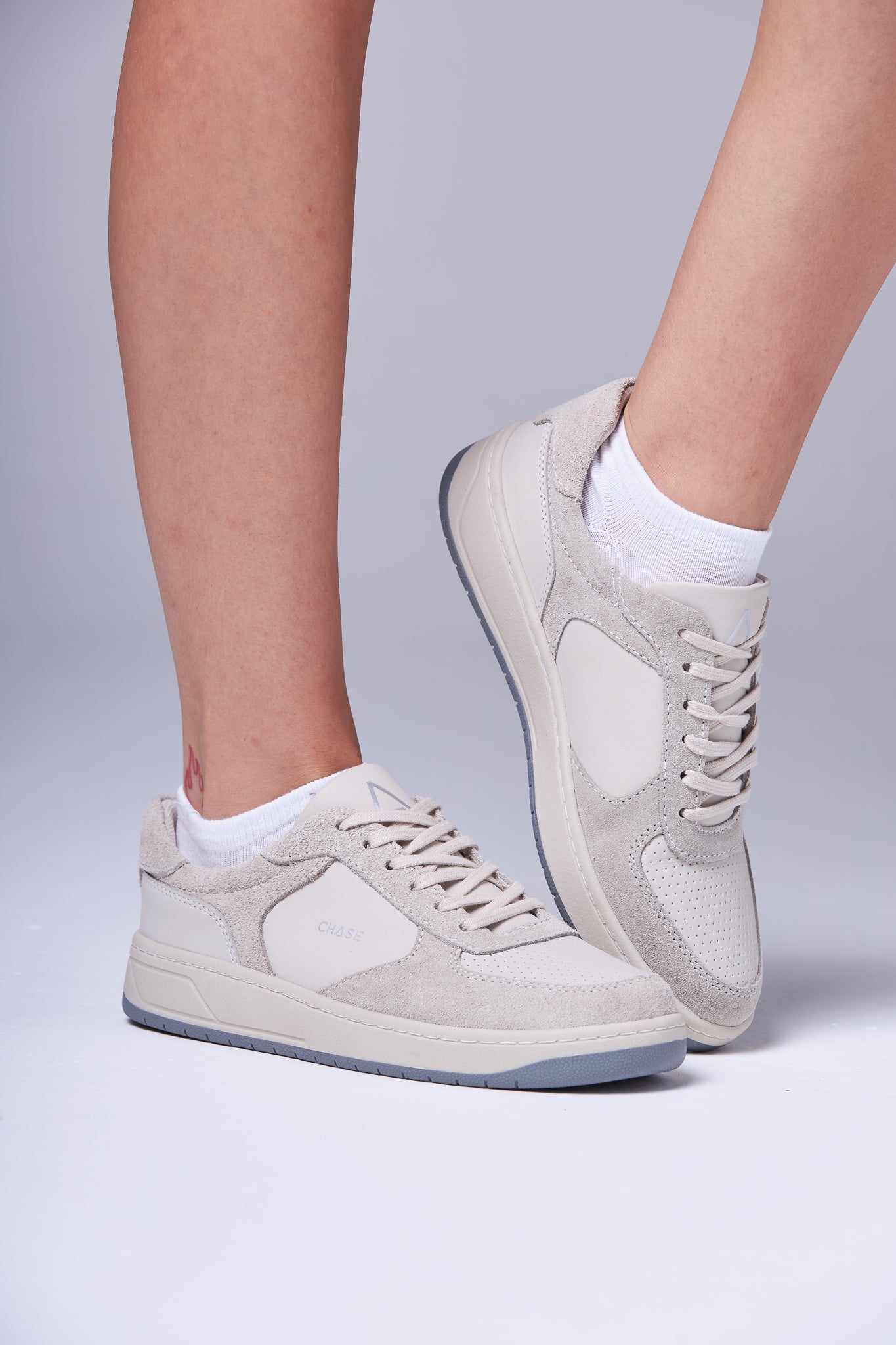 Meia Chase Low White