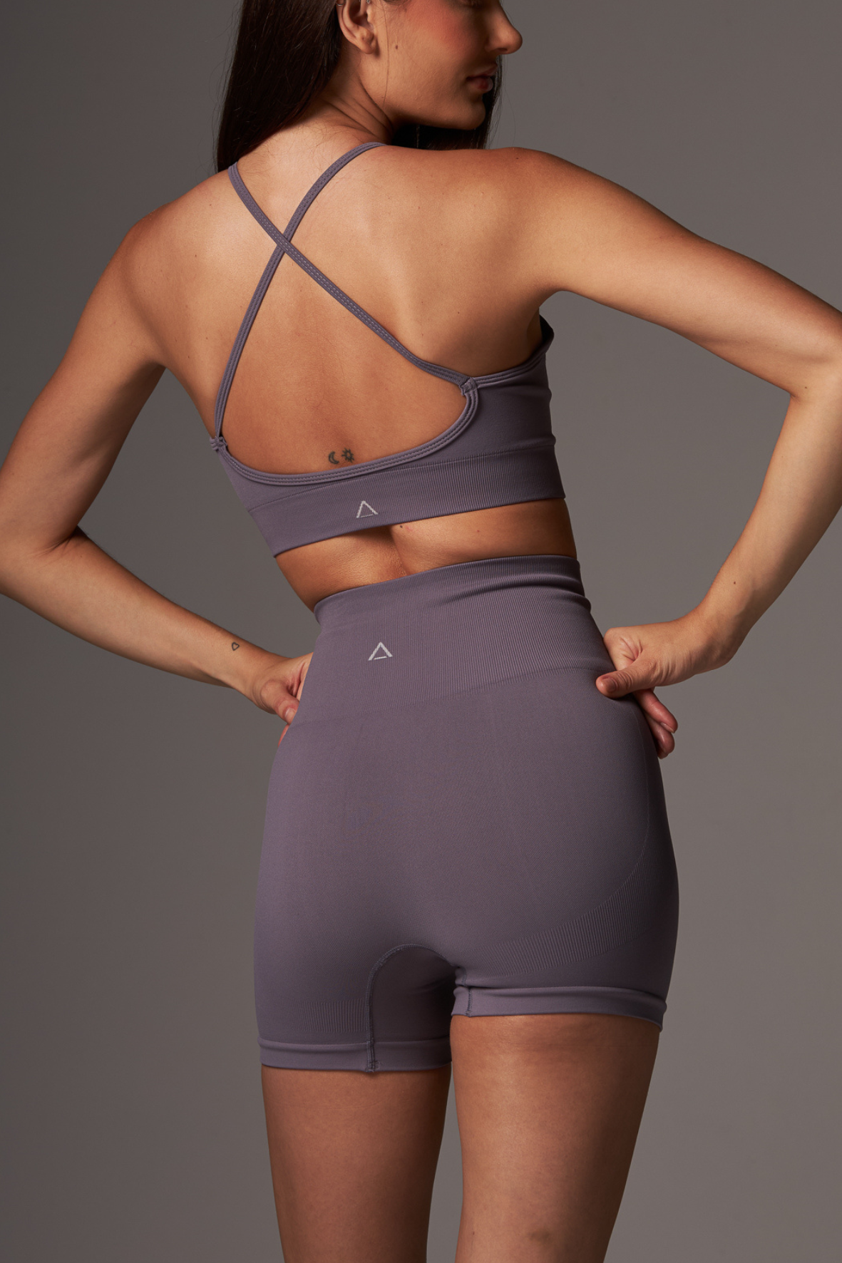 Top Pure Seamless Shark