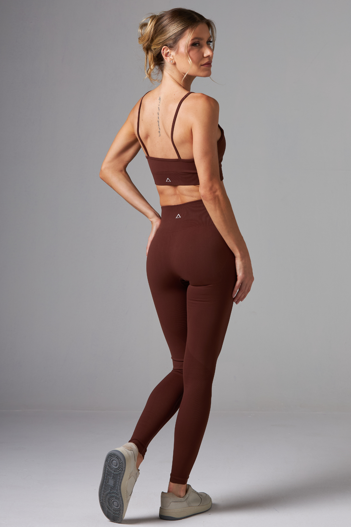Top Harmony Seamless Dark Brown