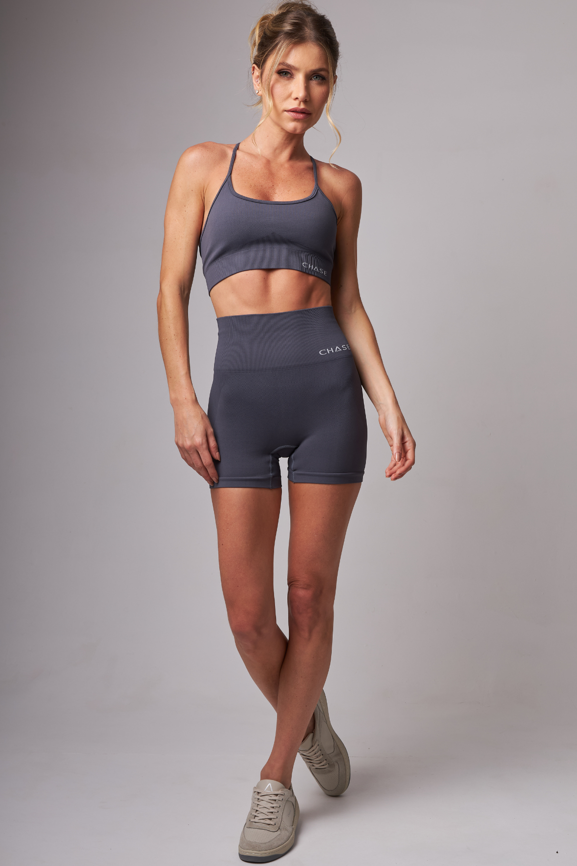 Short Pure Seamless Chumbo