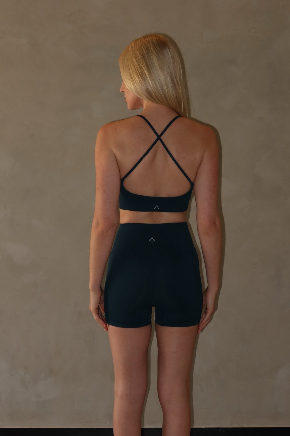 Top Pure Seamless Dark Sea