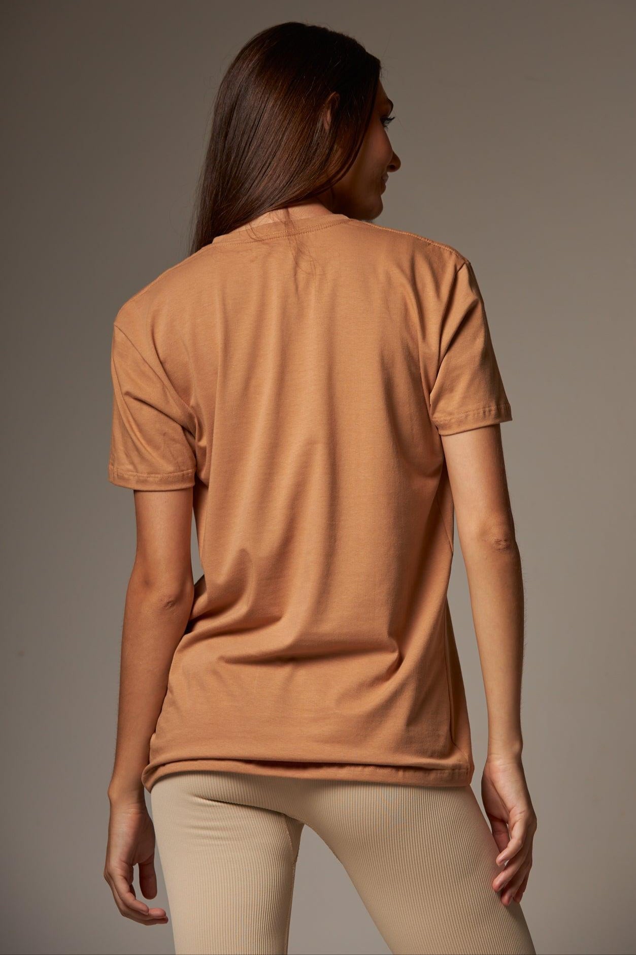 T-shirt Básica Essential Bege - chasebrasil.com