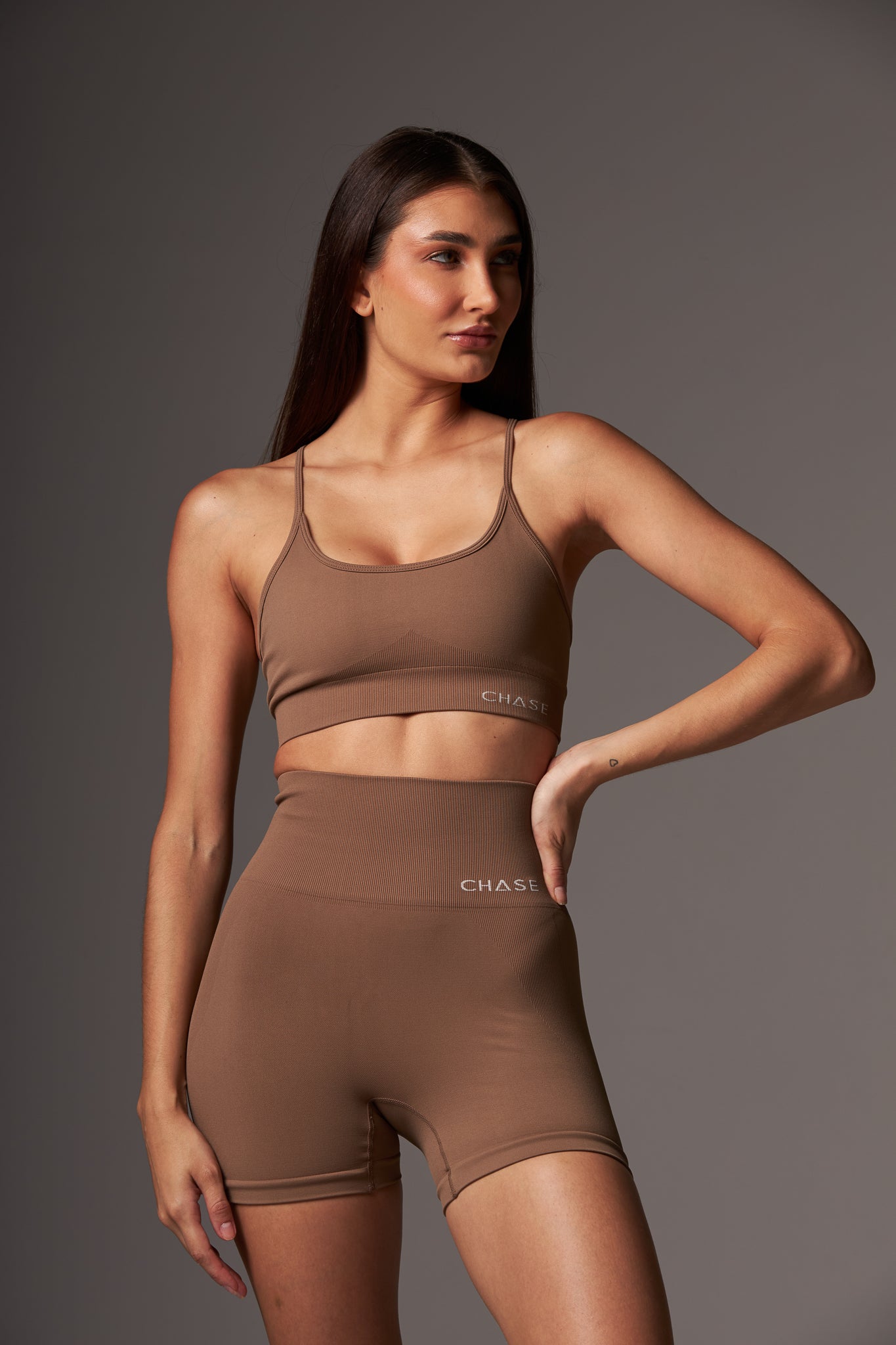 Short Pure Seamless Brown