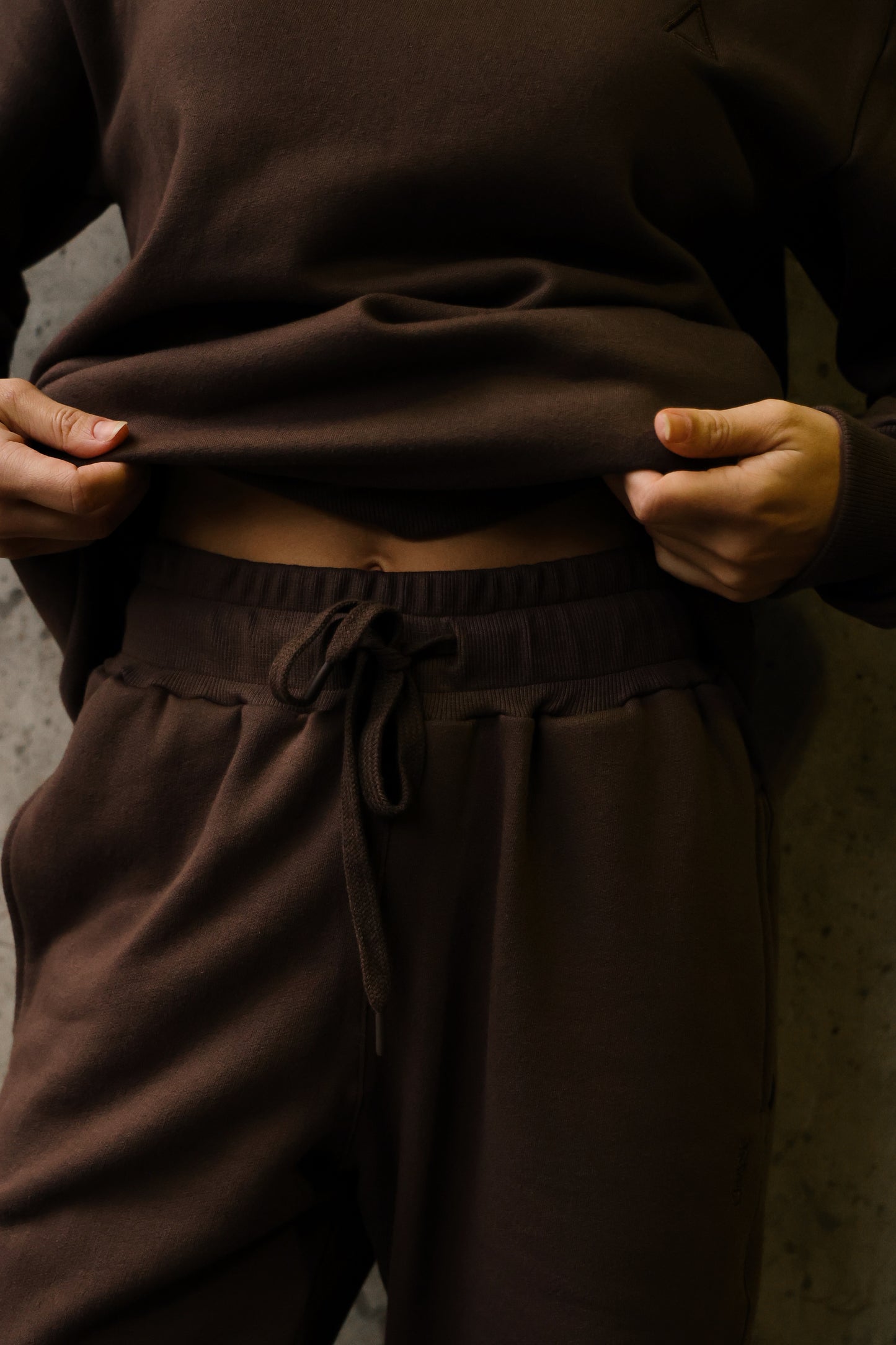 Calça Moletom Jogger Chocolate Martini