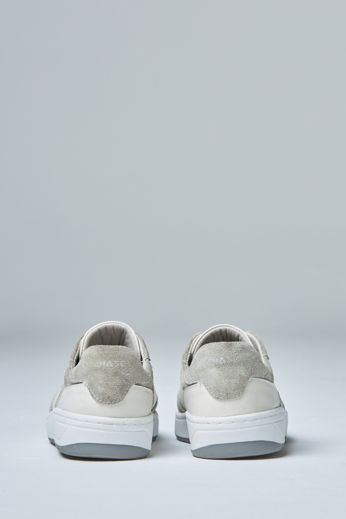 Chase Sneakers One White Gray