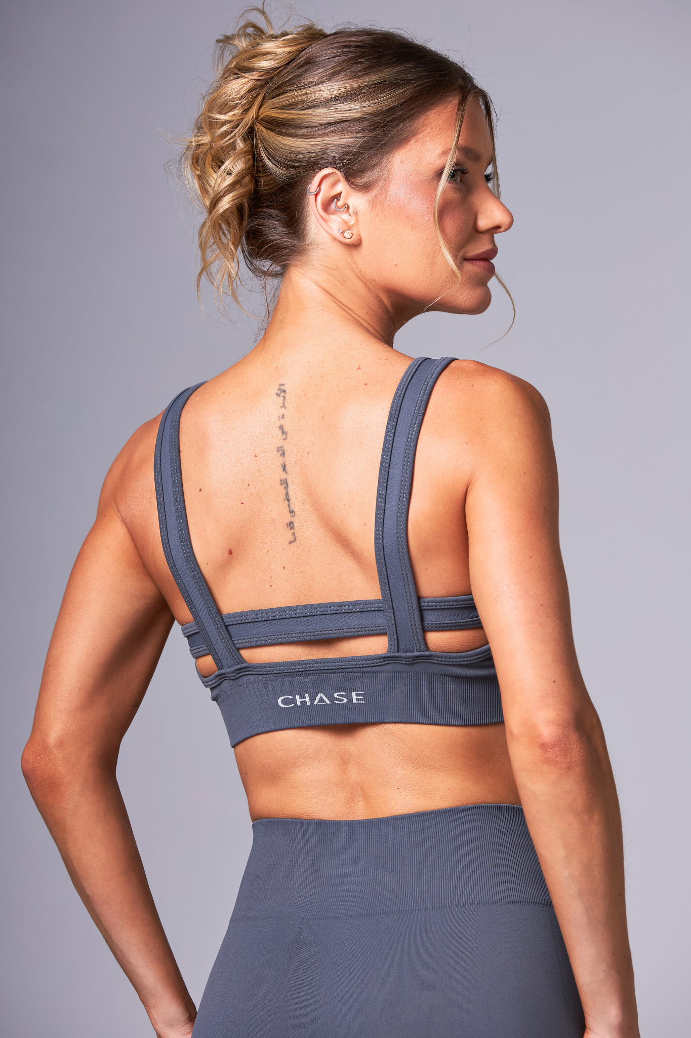 Top Brawny Seamless Rhodium