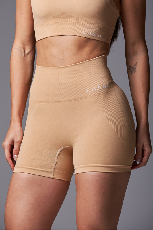 Short Pure Seamless Nude Wheat