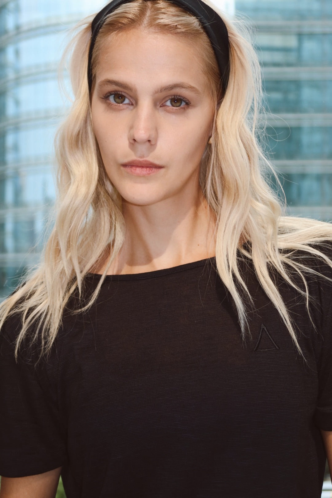 Wide Reverse Shirt Black