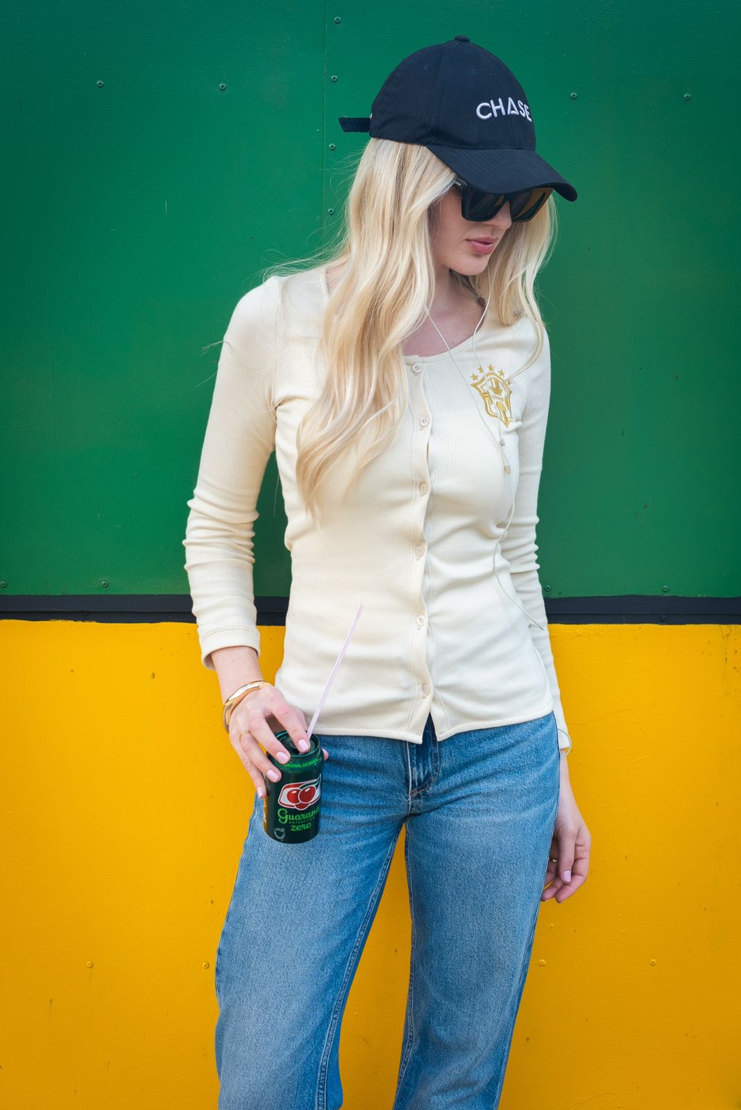 Low key Cardigan Go Brazil Yellow Bird