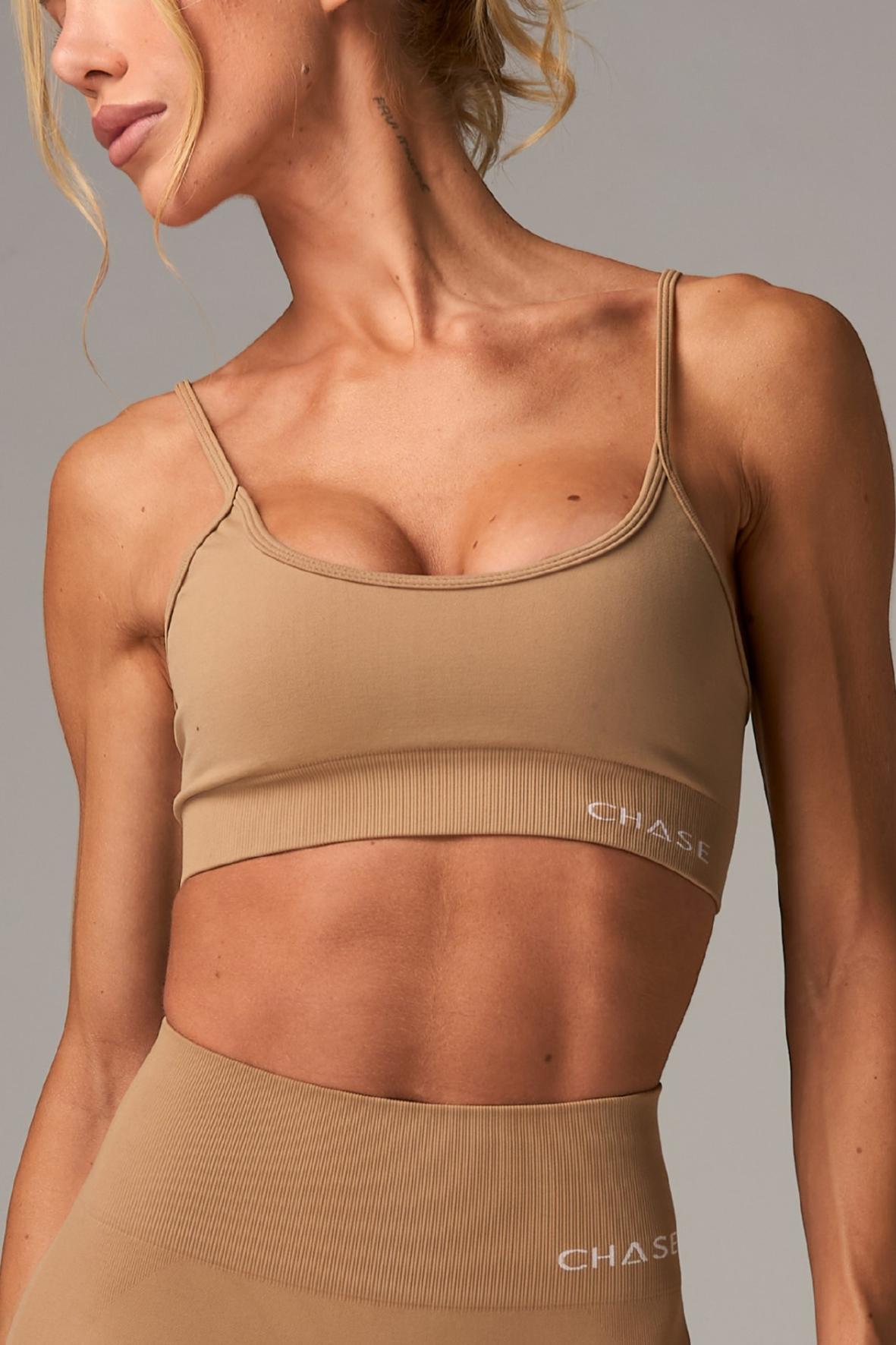 Top Harmony Seamless Amphora