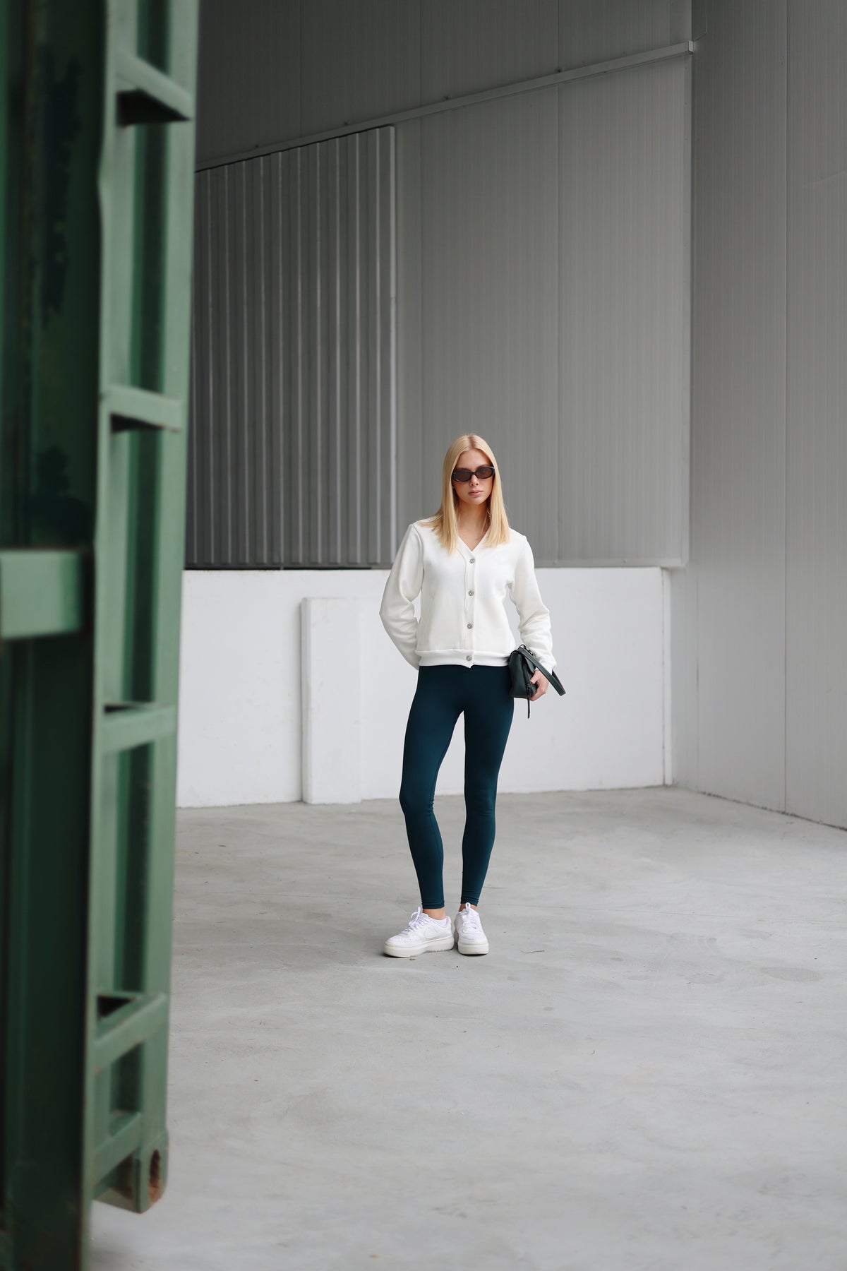 Moletom Cardigan White