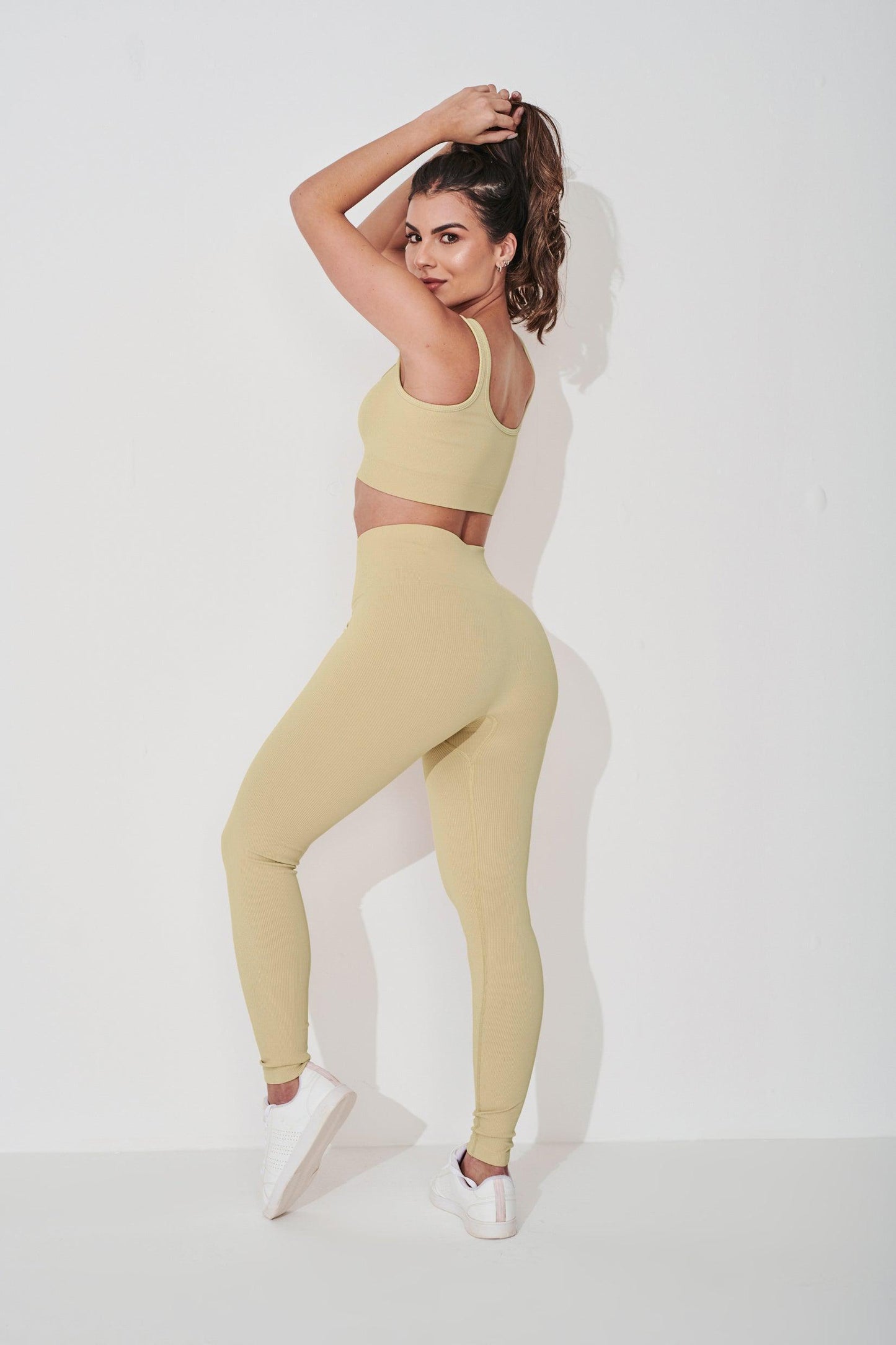 Legging Outsider Seamless Golden Skin - chasebrasil.com